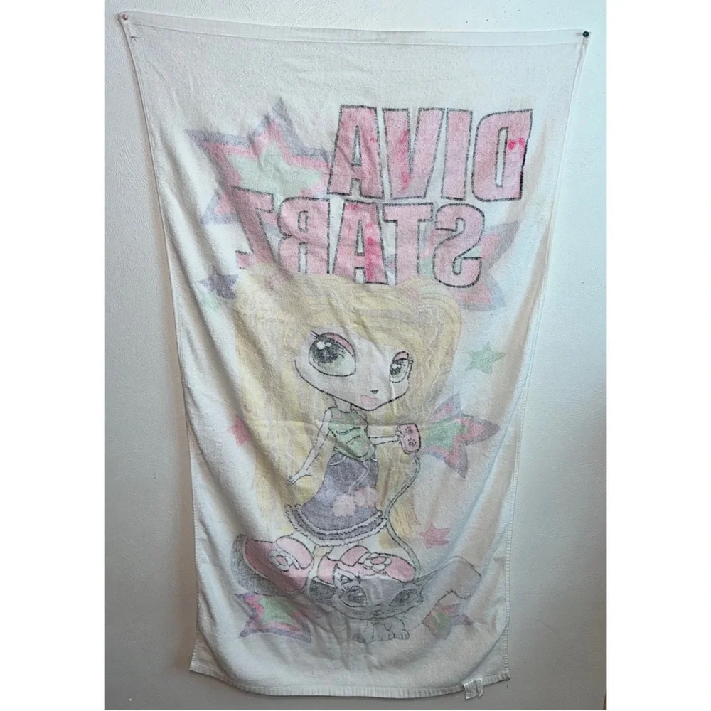 Rare Vintage 2001 Diva Starz Beach Towel